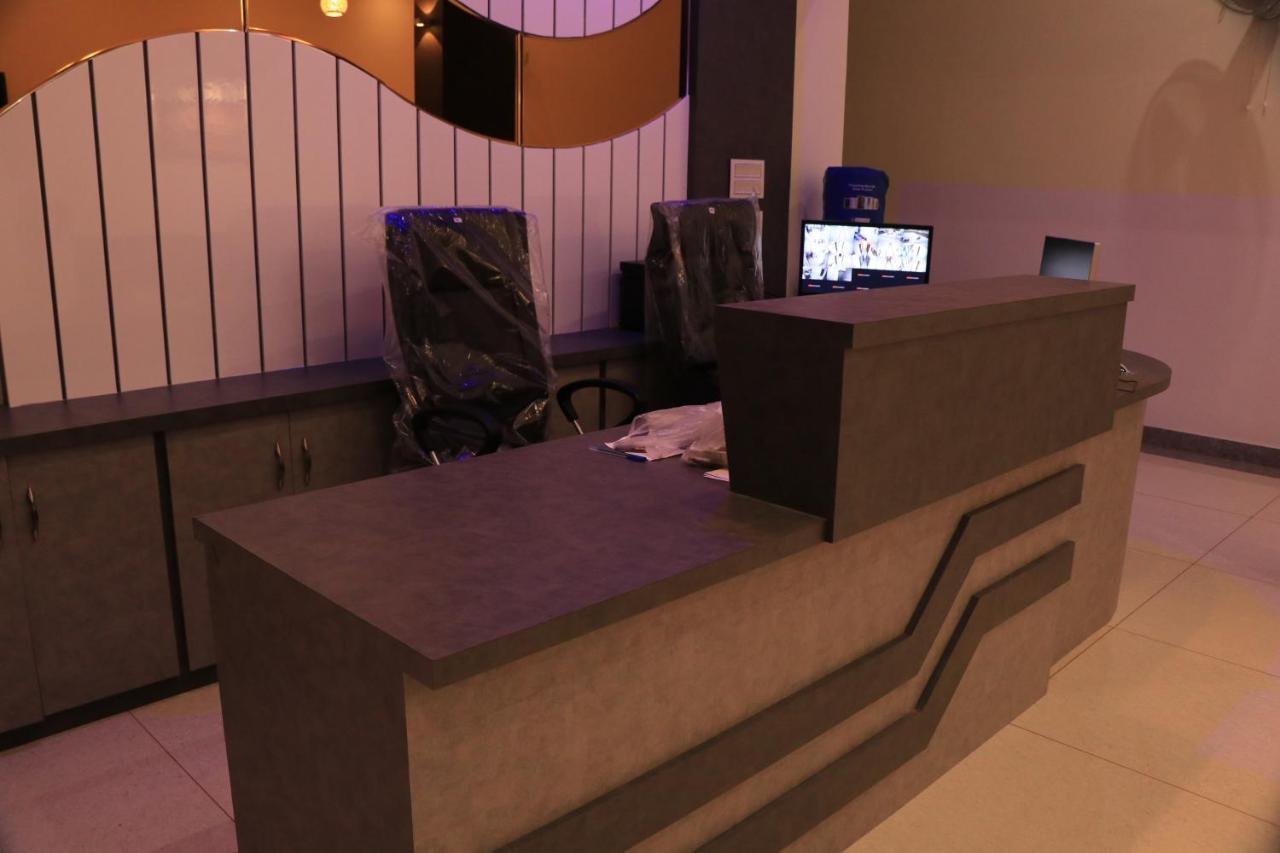 Hotel Viraj Residency Bhuj Exteriör bild